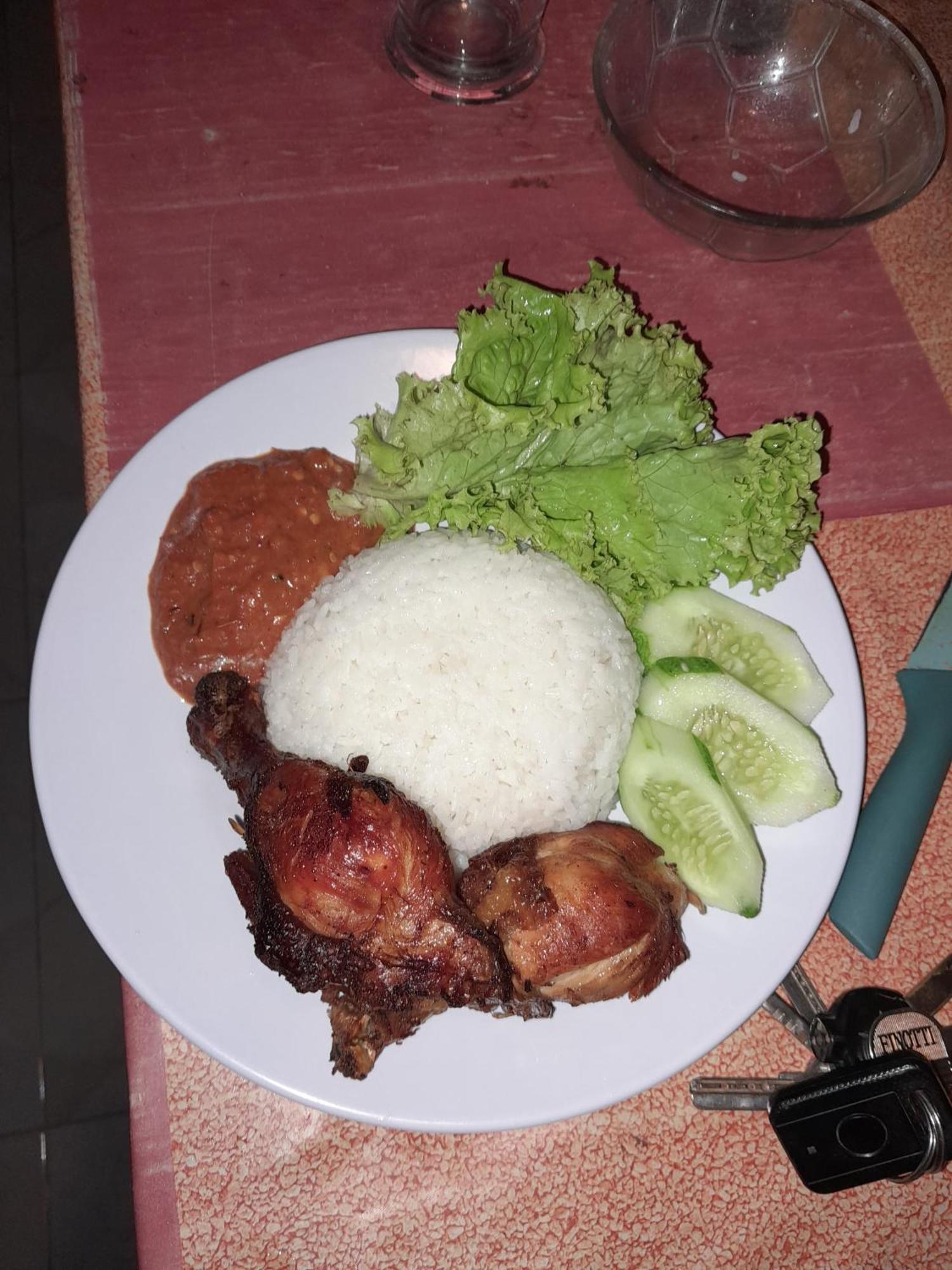 Satu Hati Hotel Ekas 外观 照片
