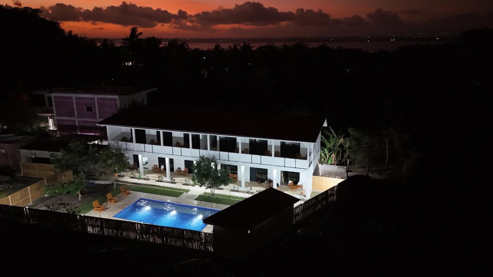 Satu Hati Hotel Ekas 外观 照片