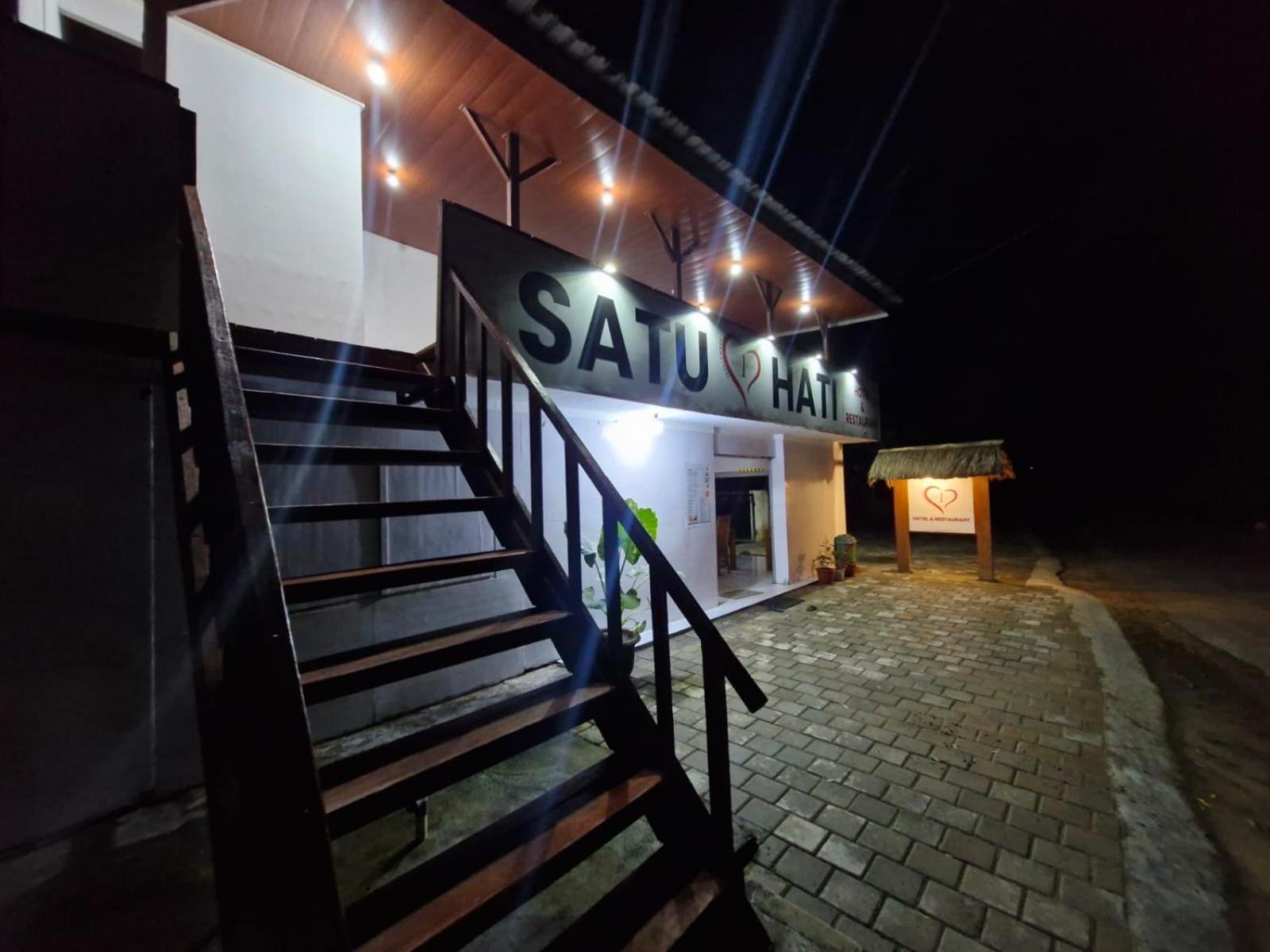 Satu Hati Hotel Ekas 外观 照片